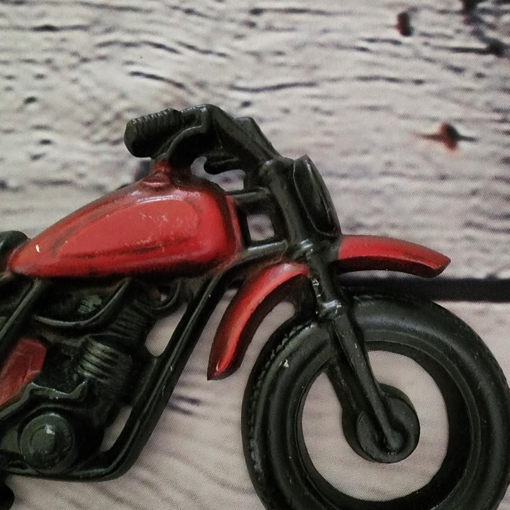 Metal Wall Hanging - Picture 11 of 16
